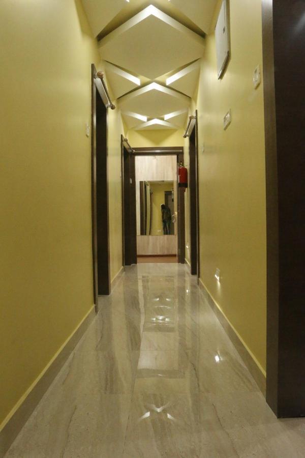 Hotel Himalaya Agartala Exterior photo